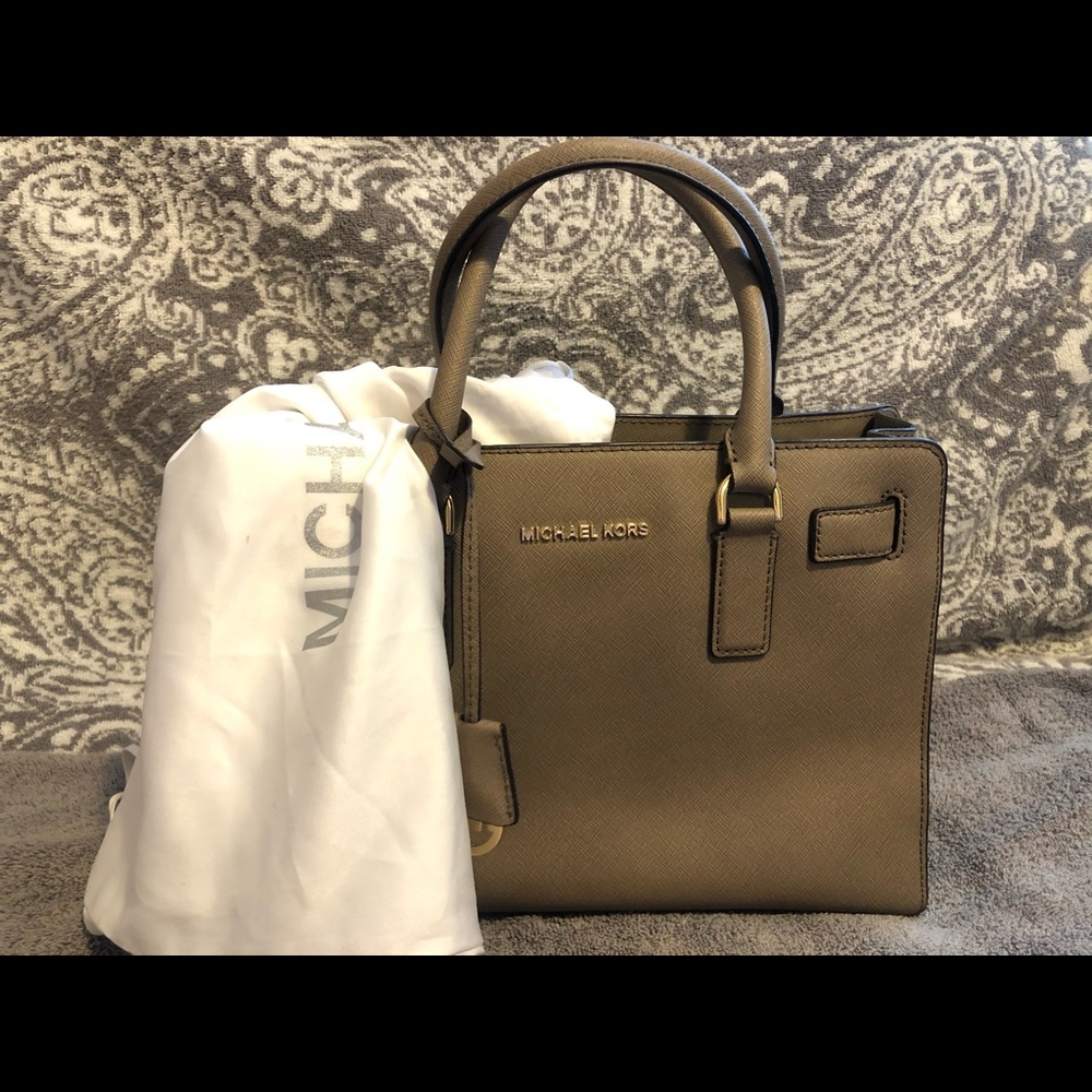 Michael Kors Dillon leather satchel